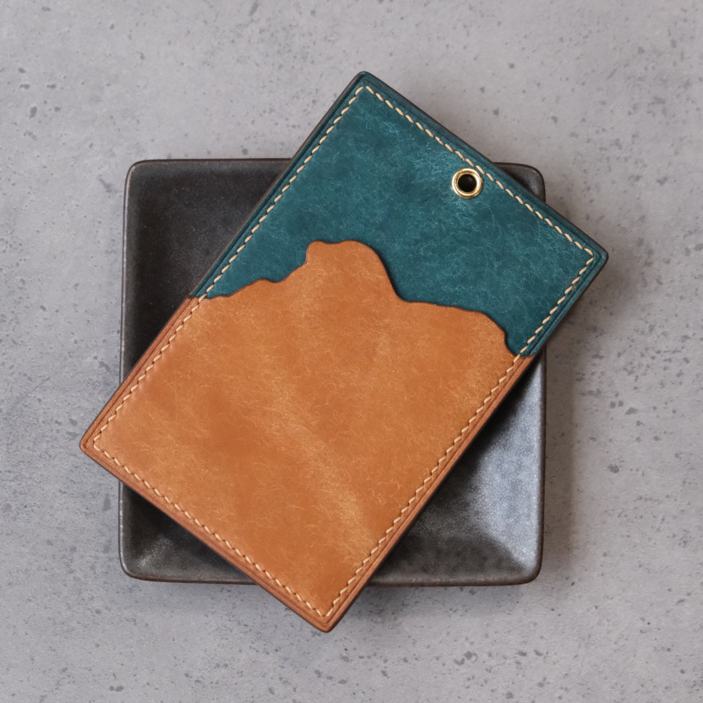 LIONROCK Badge Holder