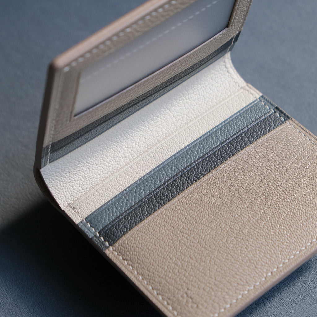 CLASSIC Bifold Mini Wallet