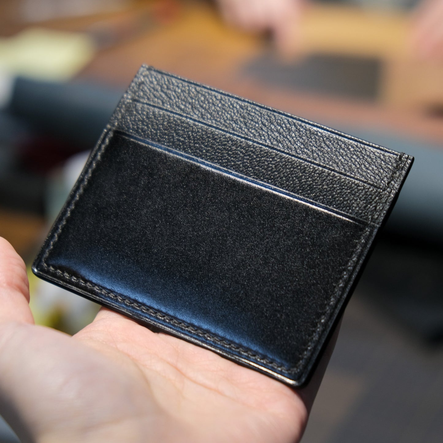 Classic Cardholder 純黑拼皮卡套【Shell Cordovan】