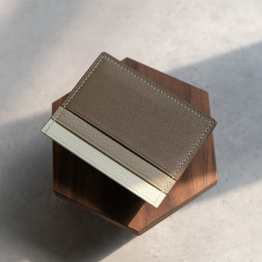 Classic Cardholder 漸變皮革卡套【Taupe】