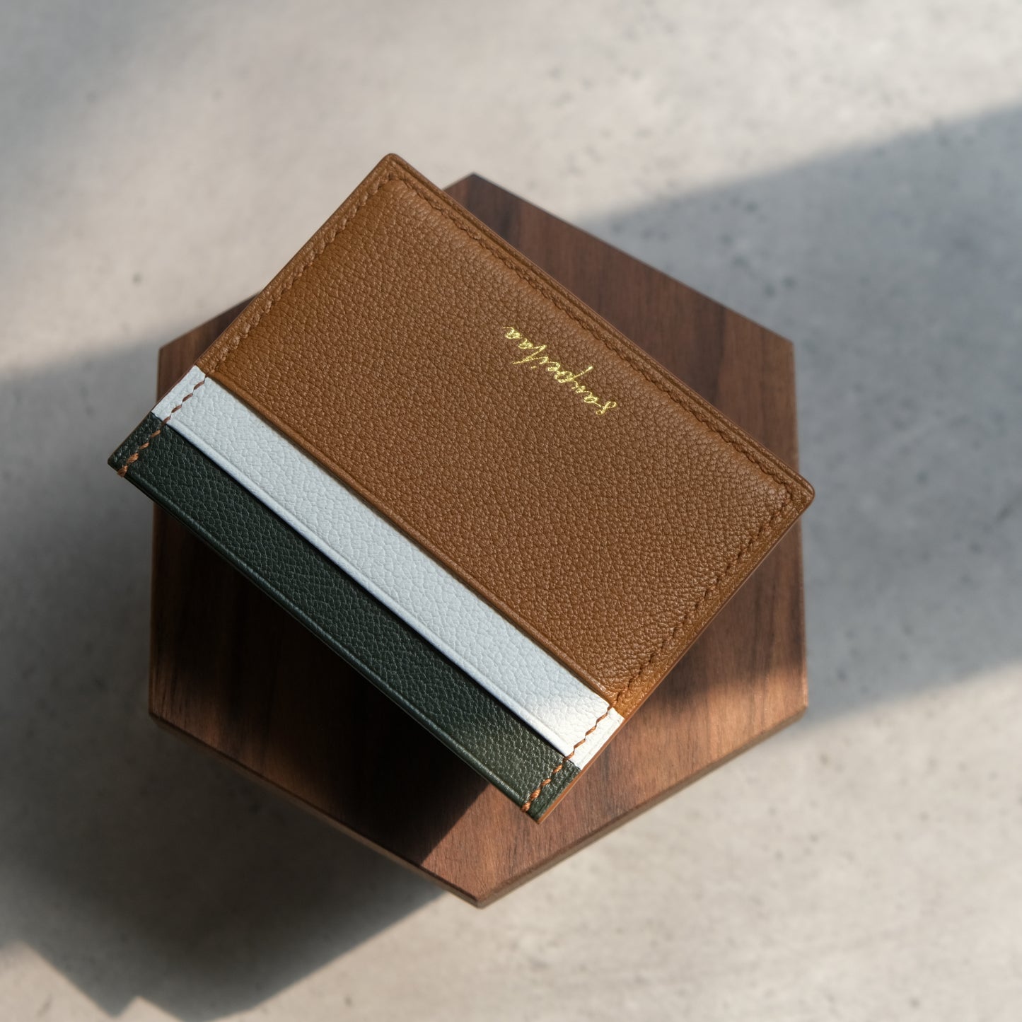 Classic Cardholder 撞色皮革卡套【Gold】