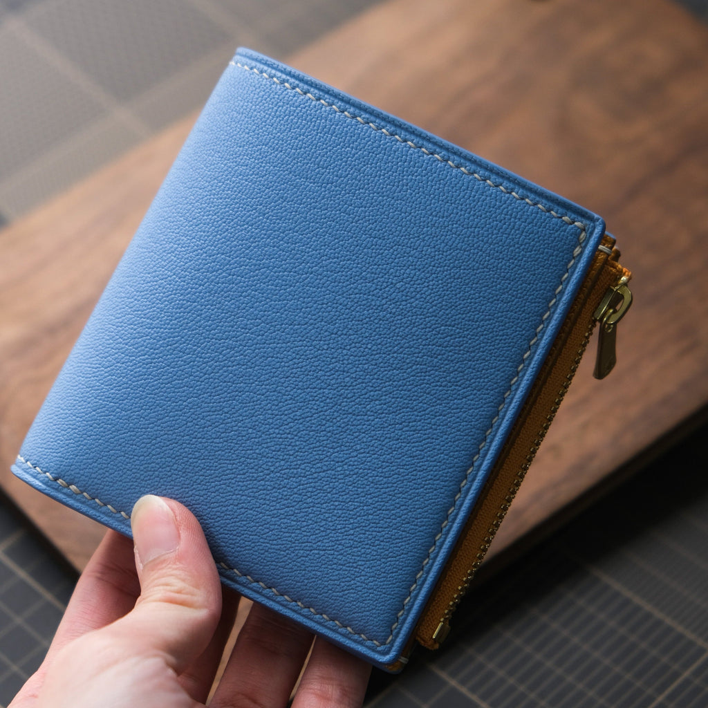 CLASSIC Mini Zip Wallet