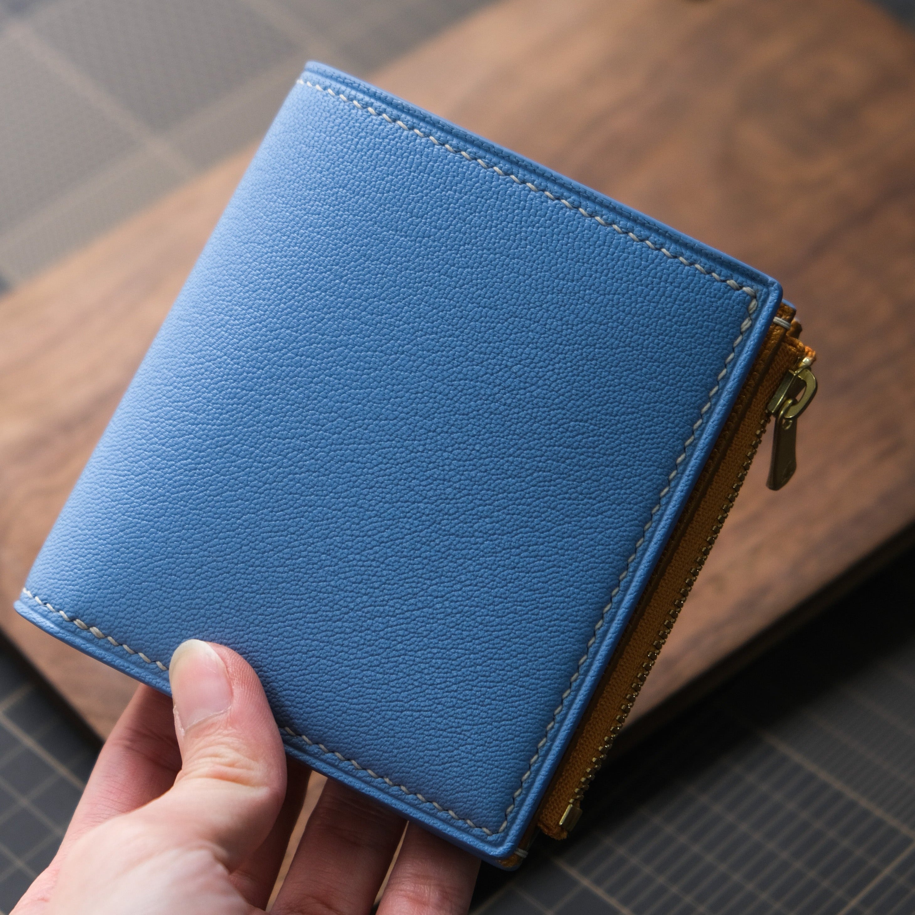 CLASSIC Mini Zip Wallet