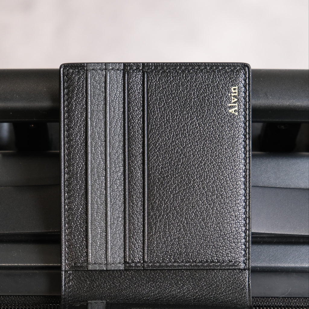 CLASSIC Bifold Wallet